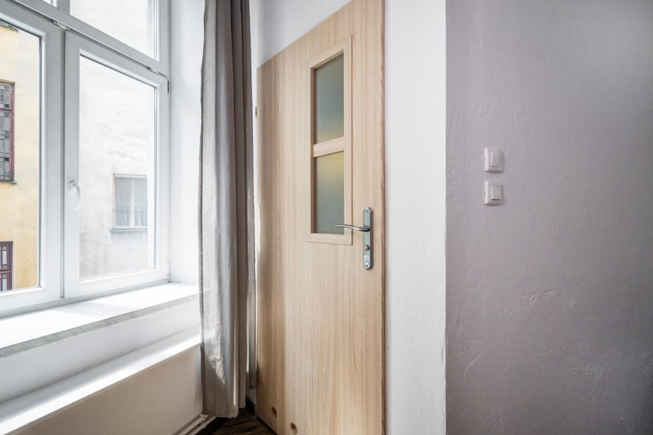 Lol Apartment Красков Екстериор снимка